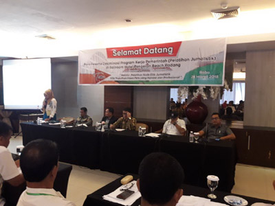  Wujudkan Insan Pers Profesional, Humas Pemkab Kuansing Adakan Pelatihan Jurnalistik